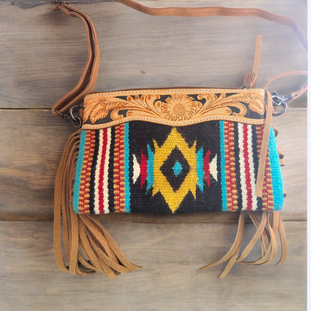 LUXURY AZTEC CROSSBODY BAG - GENUINE LEATHER CRAFTSMANSHIP